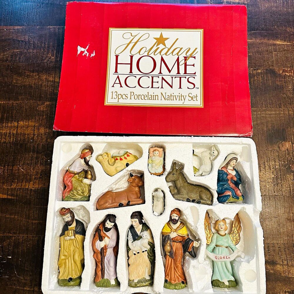Vintage Holiday Home Accents 13pc Porcelain Nativity Set Complete With Box